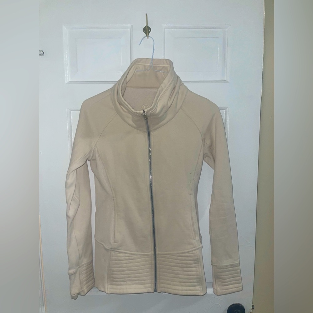 Lululemon crème zip up Jacket